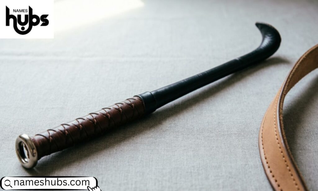 How to Properly Use a Riding Crop